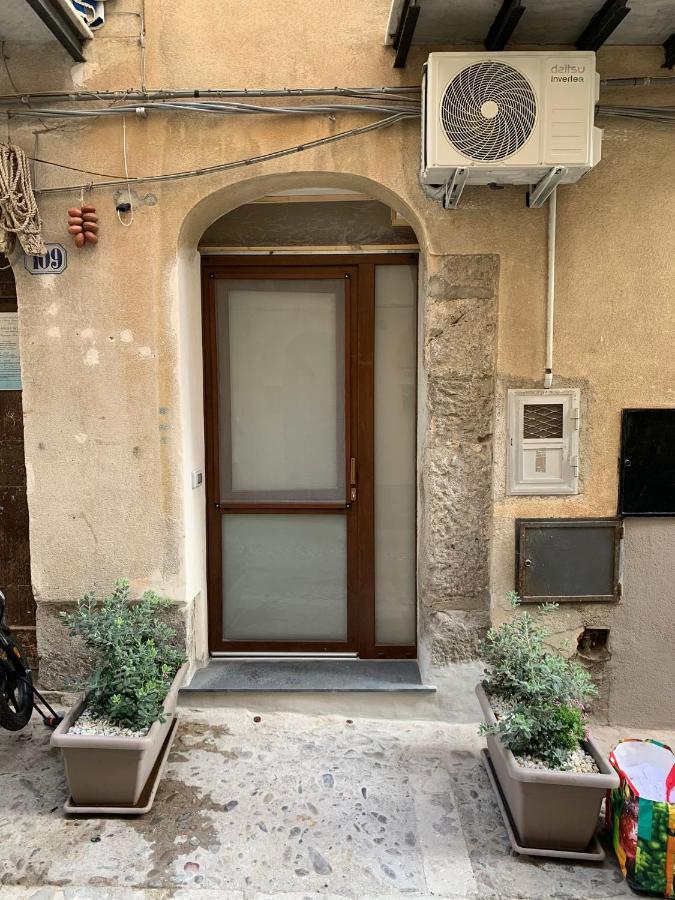 Vitrani'S House Apartments Cefalù Exterior foto