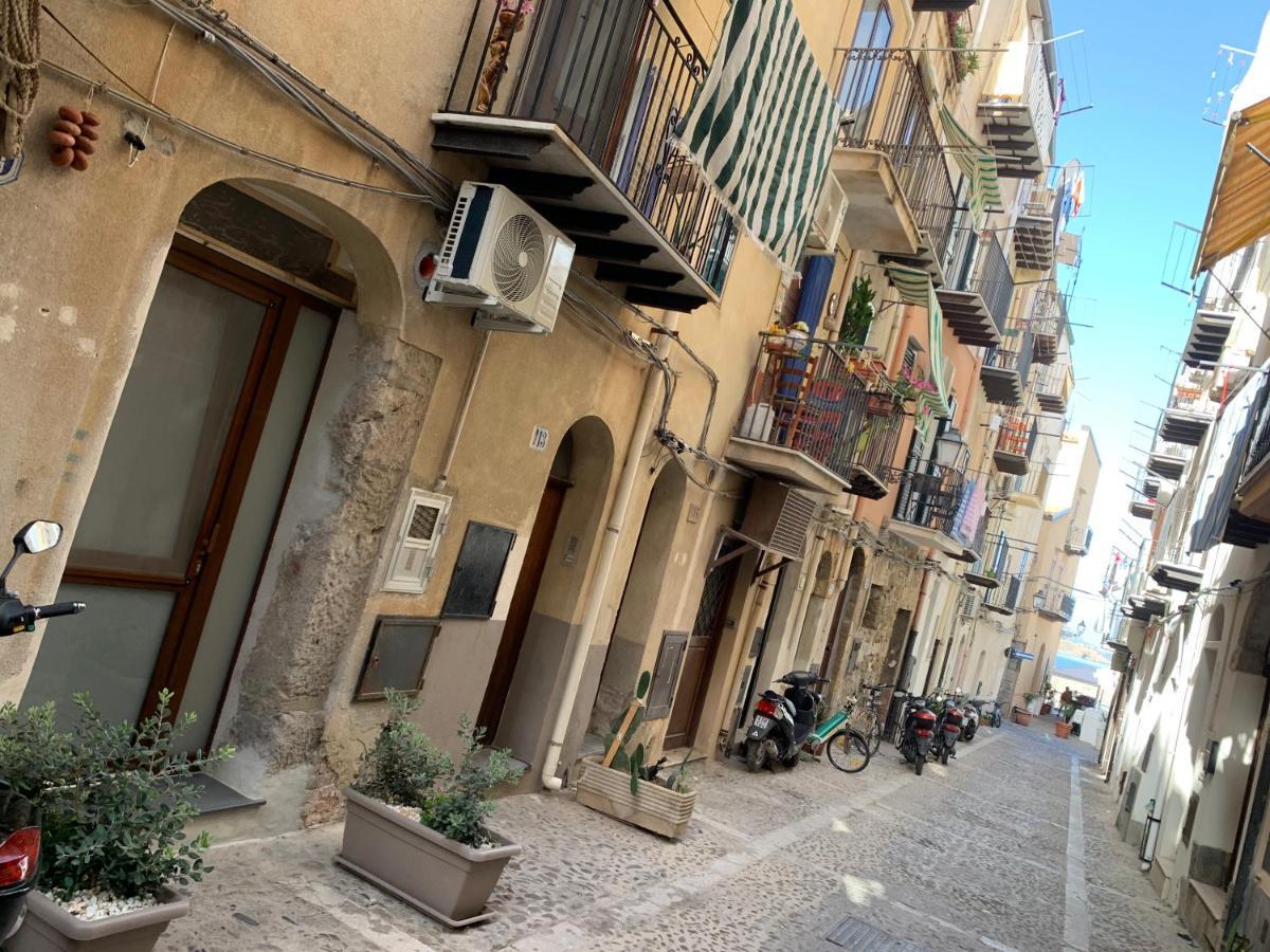 Vitrani'S House Apartments Cefalù Exterior foto